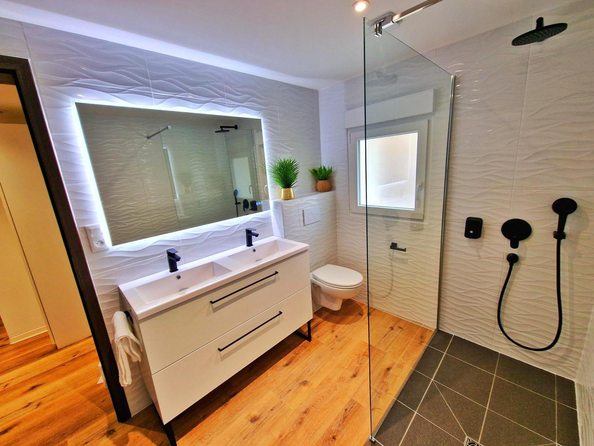 Relax Spa-4 Pers-Jacuzzi-Parking-Jardin-Clim-Colmar Muntzenheim Exterior foto