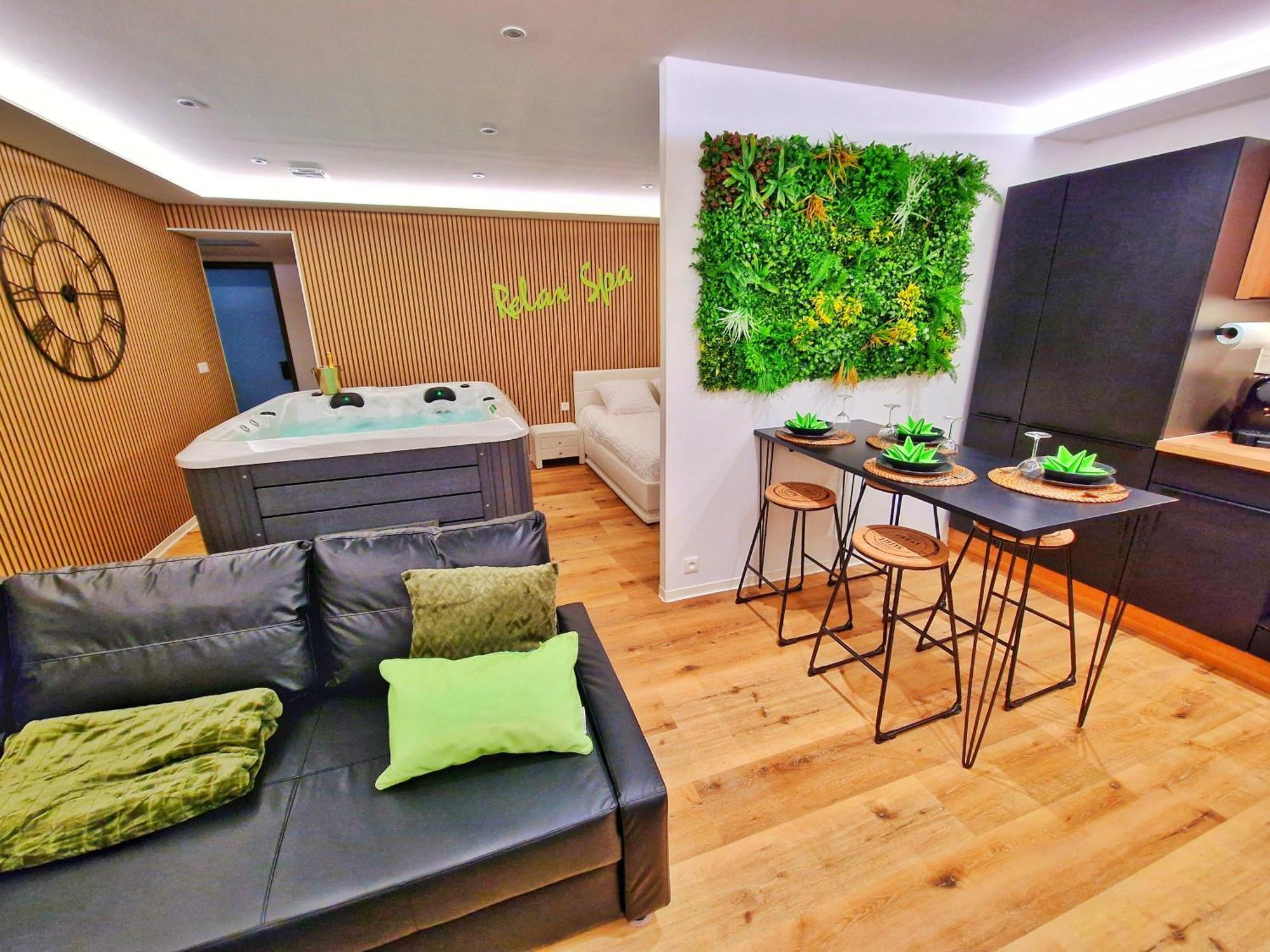 Relax Spa-4 Pers-Jacuzzi-Parking-Jardin-Clim-Colmar Muntzenheim Exterior foto